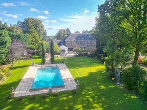 Rear garden and swimming pool- click for photo gallery